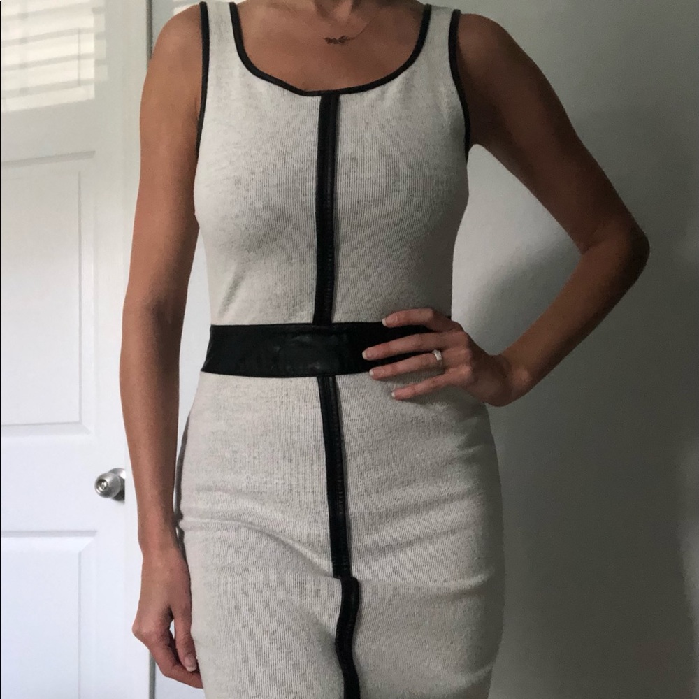Under Skies Mid-Length Dress
